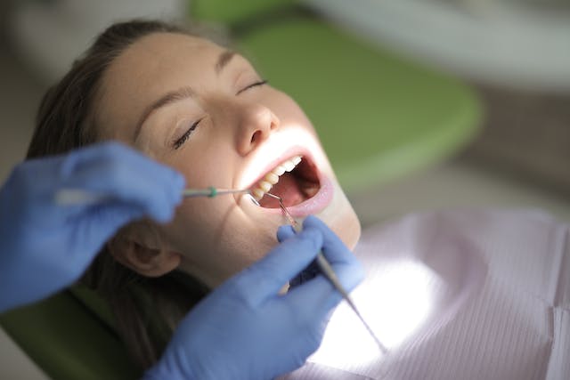 Tips Memilih Dokter Gigi Spesialis Bedah Mulut