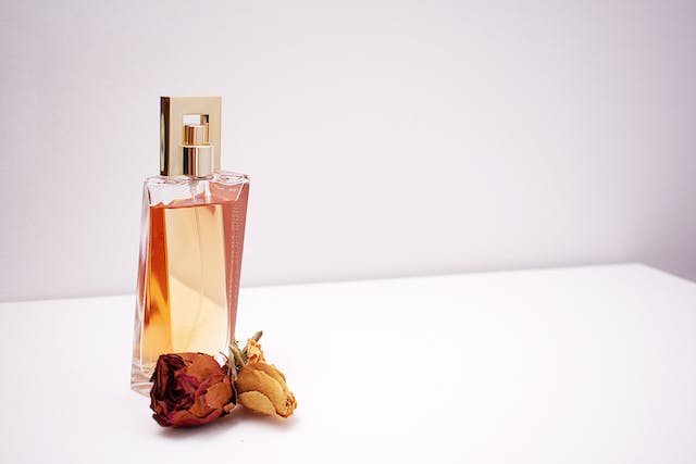 perfume unisex terbaik